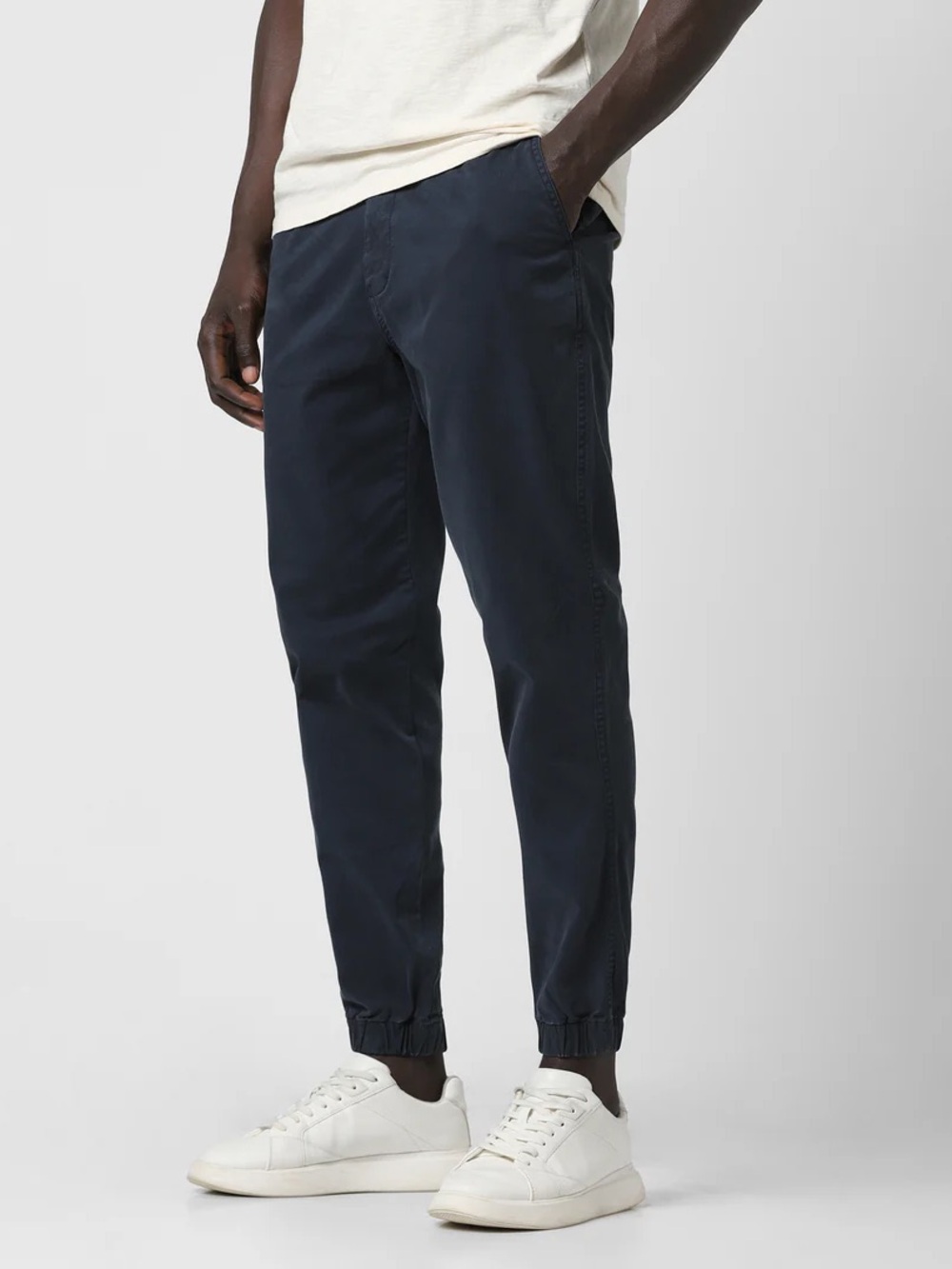 Men's Navy Elastic-Cuff Jogger Pants